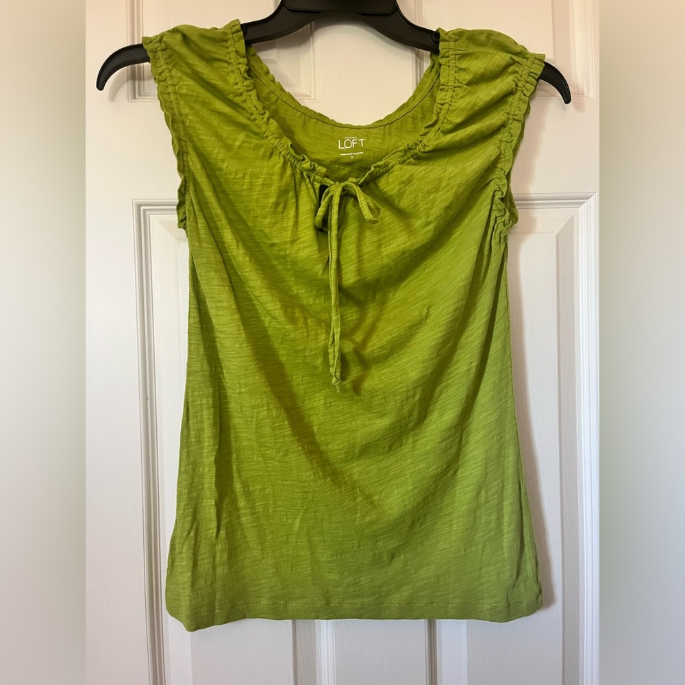 ann taylor LOFT women’s lime green tie front top 100% cotton